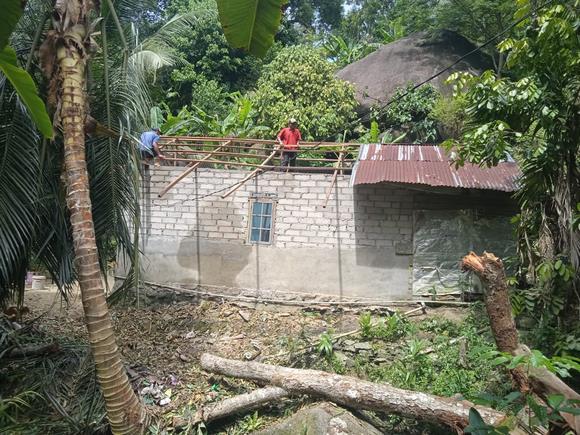 Rehab rumah yang tertimpa durian