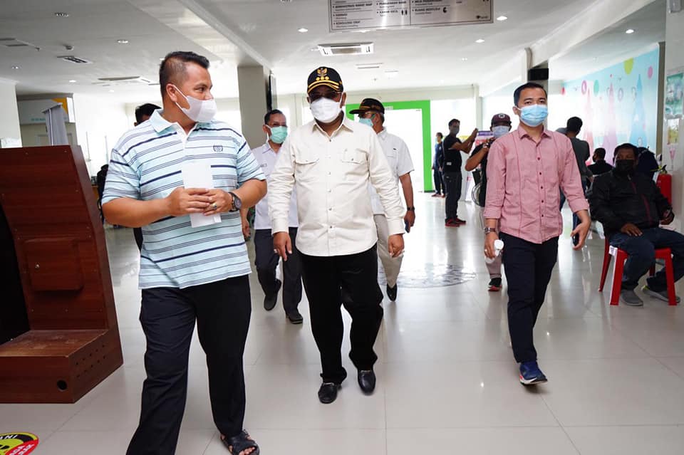 RSBT Diminta Tambah Tempat Tidur Pasien Covid dan Maksimalkan Pemulasaran Jenazah RSBT Diminta Tambah Tempat Tidur Pasien Covid dan Maksimalkan Pemulasaran Jenazah