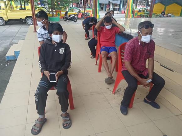 26 warga yang terjaring razia masker