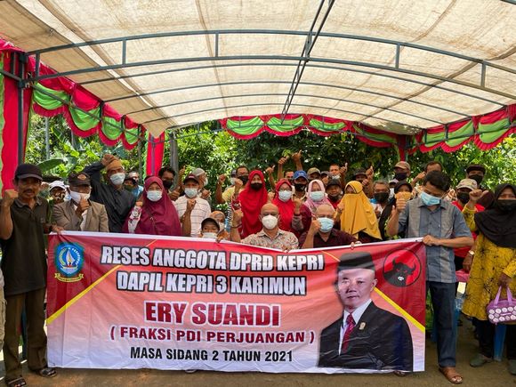 Tingkatkan Perekonomian Masyarakat, Anggota DPRD Provinsi Masuk Ke Desa dan Kelurahan