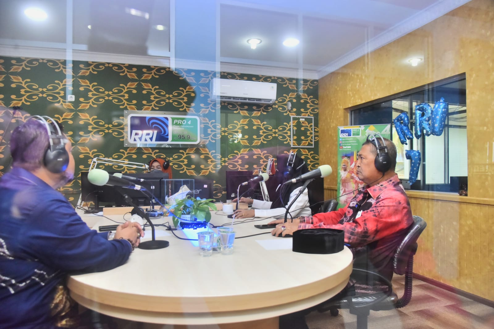 Ketum KBB Inhil Berbincang Seputar Suku Banjar di Radio RRI Pro 4 Frekuensi 95,5 Mhz