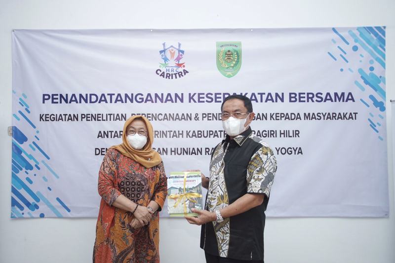 Bupati Inhil HM Wardan Menghadiri Penandatangan Kesepakatan Bersama dengan Yayasan HRC