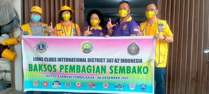 Gubernur District 307 A2 Medan, Karun Wirianto bersama timnya