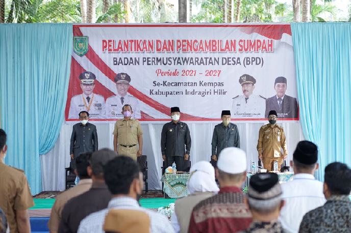 Sebanyak 34 Orang Anggota BPD Se-Kecamatan Kempas Diresmikan dan Dilantik Bupati HM Wardan