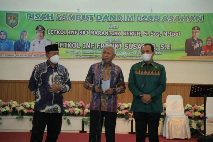 Bupati Asahan saat menyampaikan sambutannya pada acara pisah sambut Dandim 0208/Asahan