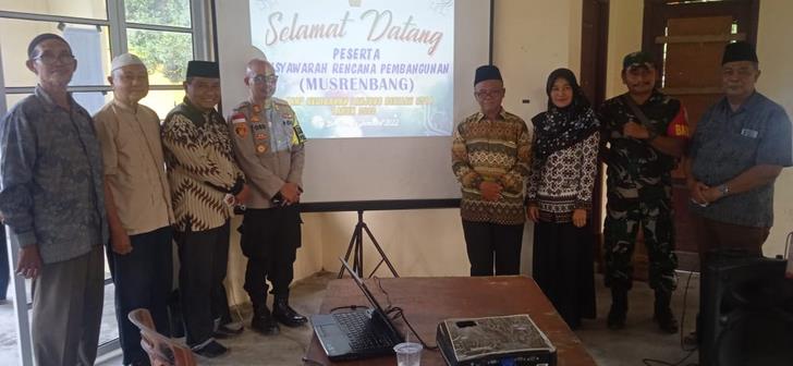Rapat bersama Kelurahan Tanjungberlian Kota