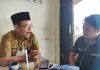 Sekretaris Disdukpencapil Inhil Nursal Sulaiman, saat ditemui di kantor Disdukpencapil Inhil