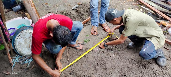 Tahap pembangunan pondasi rumah