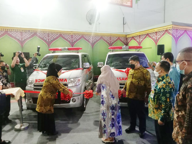 Salurkan CSR, Bank Riau Kepri Serahkan Bantuan Ambulan, Mobil Jenazah dan Lainnya Salurkan CSR, Bank Riau Kepri Serahkan Bantuan Ambulan, Mobil Jenazah dan Lainnya