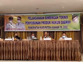 Bupati Asahan diwakili Asisten I Pemerintahan resmi membuka kegiatan Bumbingan Teknis Penyusunan Produk Hukum Daerah bagi Pejabat Fungsional.