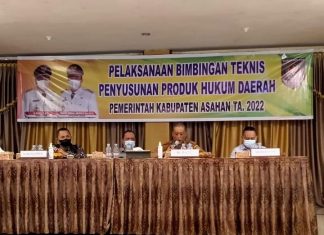 Bupati Asahan diwakili Asisten I Pemerintahan resmi membuka kegiatan Bumbingan Teknis Penyusunan Produk Hukum Daerah bagi Pejabat Fungsional.