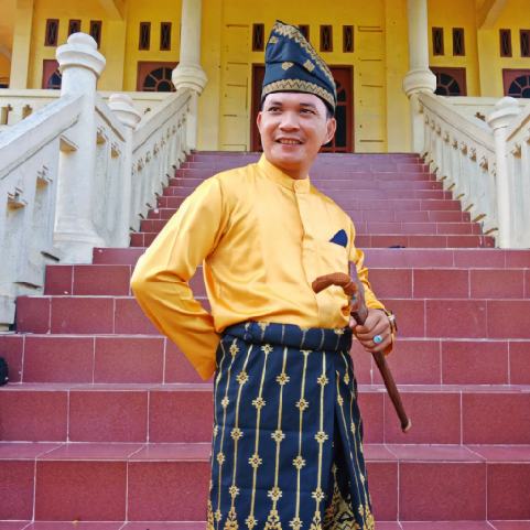 Kecewa Soal Rekrutmen Karyawan PT Pertamina Hulu Riau, LAMR Inhil: Jangan Biarkan Putra-putri Kita Mengemis di Negeri Sendiri Kecewa Soal Rekrutmen Karyawan PT Pertamina Hulu Riau, LAMR Inhil: Jangan Biarkan Putra-putri Kita Mengemis di Negeri Sendiri