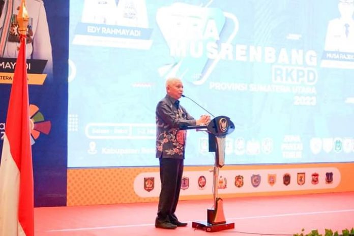 Bupati Asahan Paparkan Dukungan Kabupaten Asahan dalam percepatan pelaksanaan 8 prioritas Pembangunan dan 54 Kegiatan Strategis Daerah Provinsi Sumatera Utara Bupati Asahan Paparkan Dukungan Kabupaten Asahan dalam percepatan pelaksanaan 8 prioritas Pembangunan dan 54 Kegiatan Strategis Daerah Provinsi Sumatera Utara
