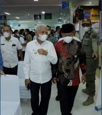 Bupati Asahan bersama Plt Walikota Tanjungbalai menghadiri peresmian Mall Pelayanan Publik di Kota Tebing Tinggi Bupati Asahan bersama Plt Walikota Tanjungbalai menghadiri peresmian Mall Pelayanan Publik di Kota Tebing Tinggi