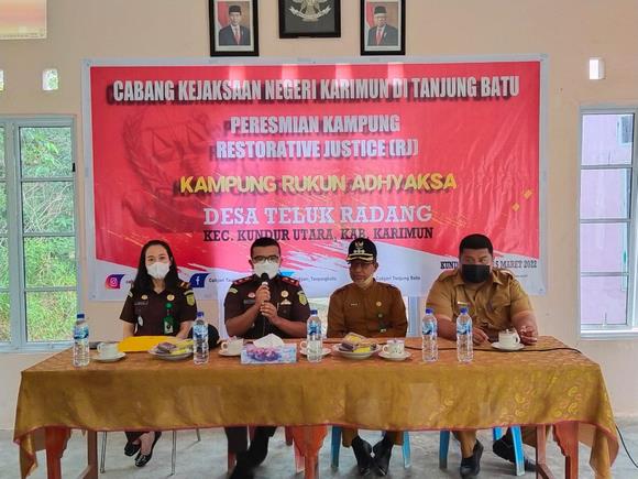 Cabjari Tg Batu didampingi camat Kuta dan Kades Teluk Radang