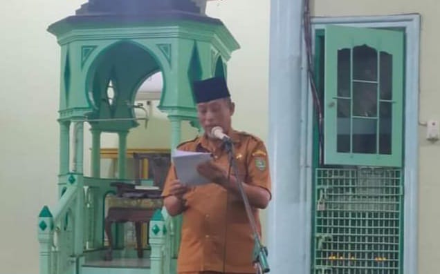 Asisten Pemerintahan dan Kesehahteraan Rakyat menyampaikan Pidato Bupati Asahan pada acara Isra Mi'raj Kaum Ibu Se-Kota Kisaran