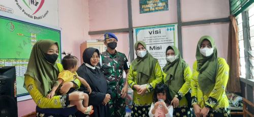 Memperingati HUT Persit Kartika Chandra Kirana Ke-76, Datasemen Polisi Militer 1/3-2 Sambangi Yayasan Pondok Lansia