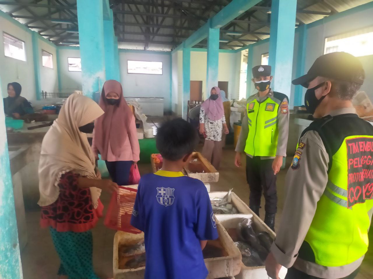 Polres Karimun Patroli Penegakan Disiplin Protokol Kesehatan Polres Karimun Patroli Penegakan Disiplin Protokol Kesehatan