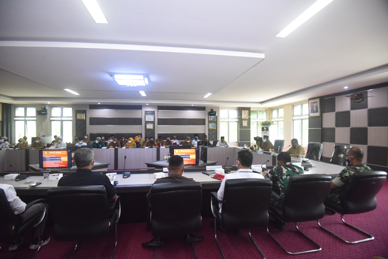 Bupati Karimun Tak Izinkan Bazar Ramadhan Dibuka Bupati Karimun Tak Izinkan Bazar Ramadhan Dibuka