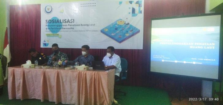 LKKPN Pekanbaru Sosialisasi Kesesuaian Kegiatan Pemanfaatan Ruang Laut (KKPRL) dan Perizinan Berusaha di dalam Kawasan Konservasi Perairan Nasional (KKPN) LKKPN Pekanbaru Sosialisasi Kesesuaian Kegiatan Pemanfaatan Ruang Laut (KKPRL) dan Perizinan Berusaha di dalam Kawasan Konservasi Perairan Nasional (KKPN)