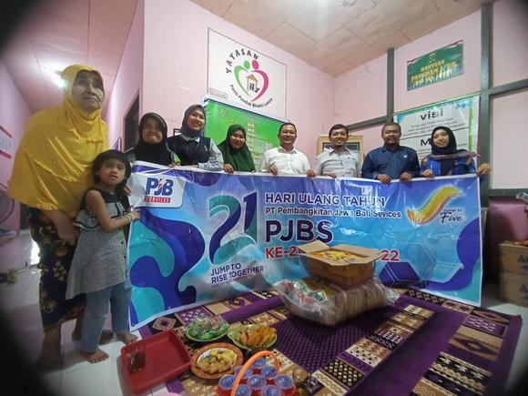 Memperingati Hari Ulang Tahun PT. PJB Services PLTU Tembilahan Menggelar Bakti Sosial Dengan Membagikan Sembako