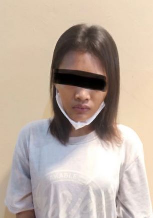 Jatantras Polda Riau Mengamankan Seorang Wanita 19 Tahun Terlibat Pembobolan Toko