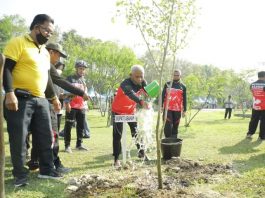 Penanaman pohon penghijauan pada peringatan hari jadi Kabupaten Asahan Ke-76