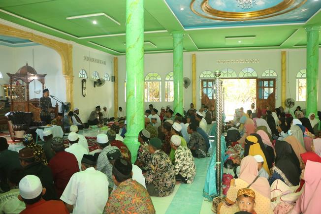 Peringatan Isra' Mi'raj Nabi Muhammad SAW 1443 Hijrah di Mesjid Nurul Yakin, Dusun Teluk Lanjut, Desa Terusan Beringin, Kecamatan Pelangiran