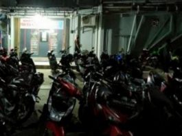 Tempat Hiburan malam yang masih ramai pengunjung di subuh hari