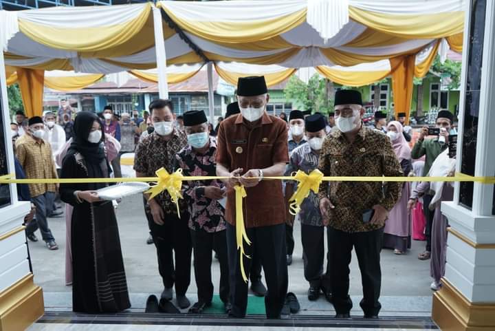 Bupati Asahan, H Surya, Resmikan Masjid Nurul Inayah