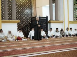Bupati Asahan sampaikan pidatonya semoga Peringatan Nuzulul Qur'an ini dapat dijadikan sebagai dasar dan pedoman hidup