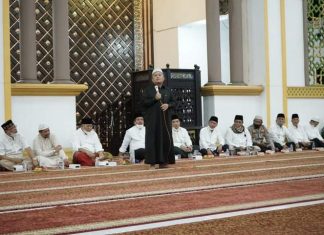 Bupati Asahan sampaikan pidatonya semoga Peringatan Nuzulul Qur'an ini dapat dijadikan sebagai dasar dan pedoman hidup