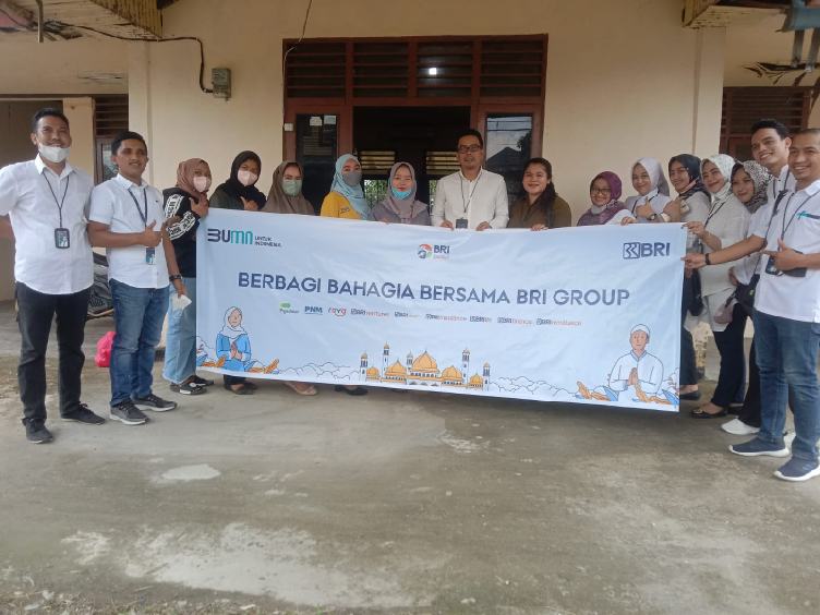 BRI Group Dan Pegadaian Salurkan Bantuan Ke Yayasan Pusaka Pondok Bhakti Lansia