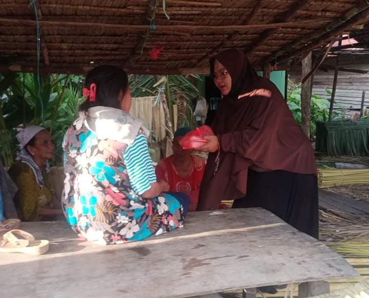 Selalu Ada untuk Masyarakat, Ini Sosok Kartini dari Kabupaten Inhil Provinsi Riau