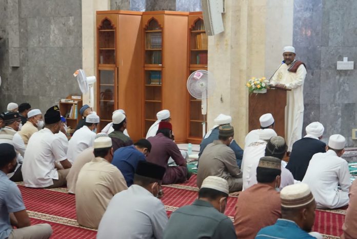 KN safari masjid agung