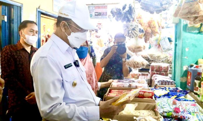 KN wabup sidak pasar maimun