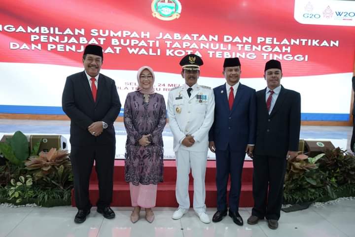 Wakil Bupati Asahan Hadiri Pelantikan Penjabat Bupati Tapanuli Tengah dan Penjabat Wali Kota Tebing Tinggi Wakil Bupati Asahan Hadiri Pelantikan Penjabat Bupati Tapanuli Tengah dan Penjabat Wali Kota Tebing Tinggi