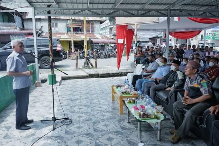 Bupati Asahan sampaikan pidatonya pada acara Halal Bihalal DPP. Perkumpulan Persaudaraan Masyarakat Asahan (PPMA) Bupati Asahan sampaikan pidatonya pada acara Halal Bihalal DPP. Perkumpulan Persaudaraan Masyarakat Asahan (PPMA)