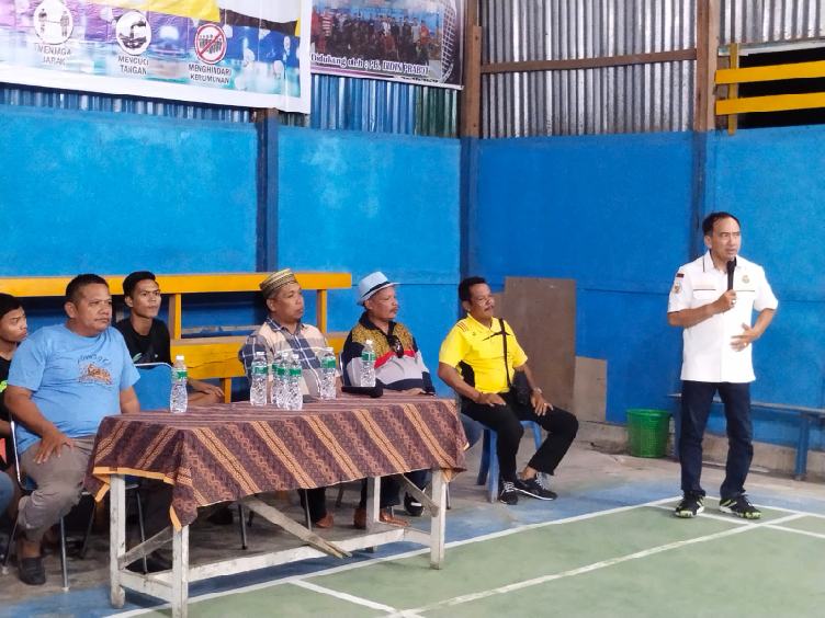 Diikuti 32 Tim, Ferryandi Buka Open Turnamen Badminton Desa Pengalihan