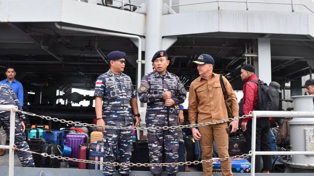 TNI AL Kerahkan KRI Bontang-907 Dukung MTQ Ke-IX Kepri Di Anambas