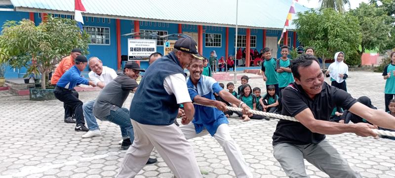 Menyemarakkan HUT RI Ke-77, SDN 10 Kundur Hadirkan Alumni Ikut Perlombaan