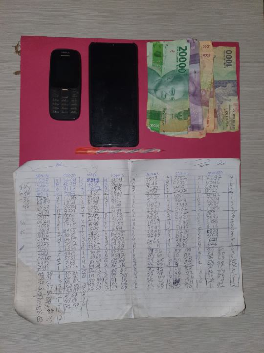 Penjual Nomor Togel Atau Sie Djie di Pulau Kijang, Reteh, Diamankan Resmob Polres Inhil,