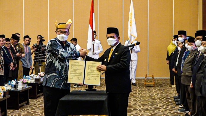 Gubernru Jadi Ketua ORWIL ICMI Kepri