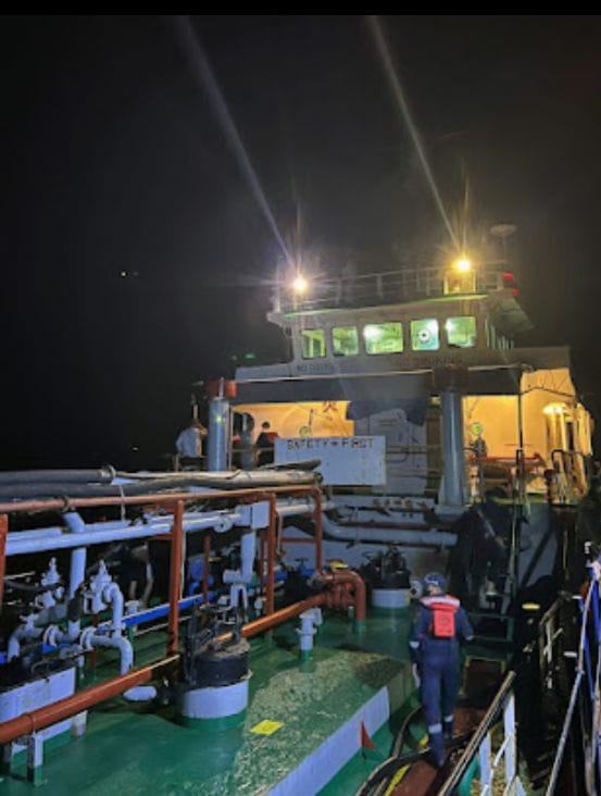 Operasi Patroli Laut Jaring Sriwijaya Bea Cukai Batam Tangkap Kapal Tanker Muatan Solar Ilegal