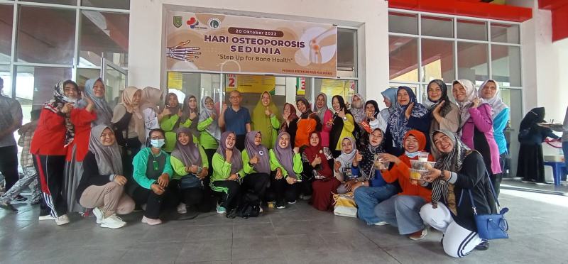 Peringati Hari Osteoporosis Sedunia, RSUD Puri Husada Tembilahan Gelar Senam Peringati Hari Osteoporosis Sedunia, RSUD Puri Husada Tembilahan Gelar Senam