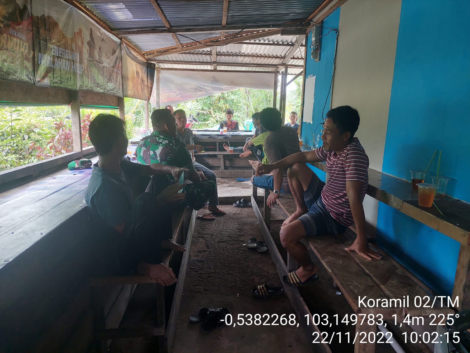 Giat Komsos, Serda Marhalim Pasaribu bersama Pemuda Bahas Penyelanggaraan Turnamen Futsal 