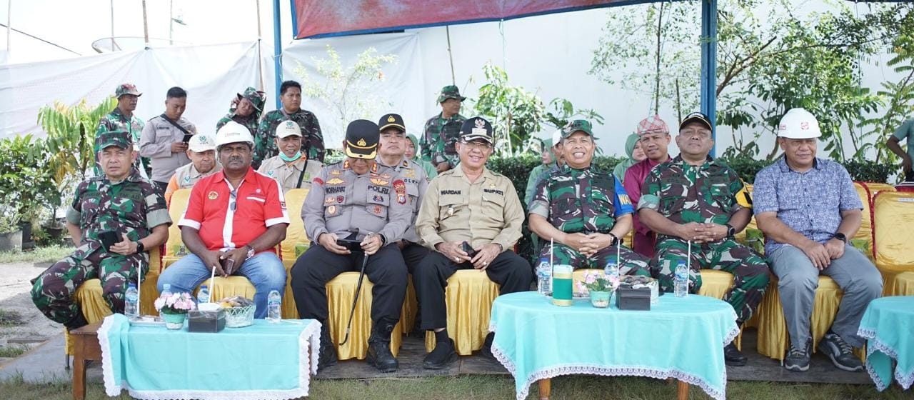 Bupati HM Wardan Hadiri Upacara Penutupan Latihan Penanggulangan Bencana Alam Karhutla yang Ditaja Korem 031/WB 