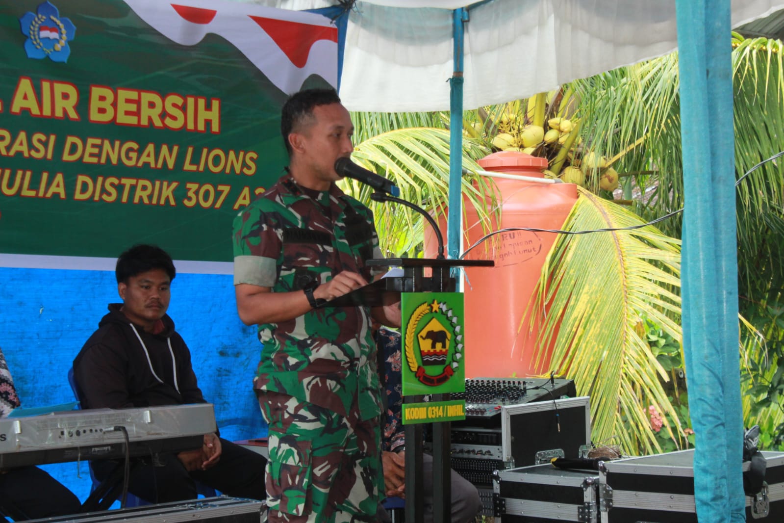 Dandim 0314/Inhil Letkol Arh M Nahruddin Roshid Resmikan Sumur Bor di Desa Sungai Dusun 