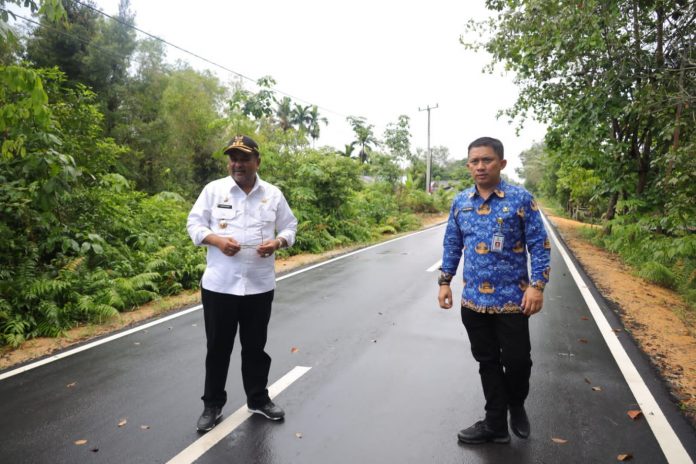 KN bupati tinjau jalan tanjungsari