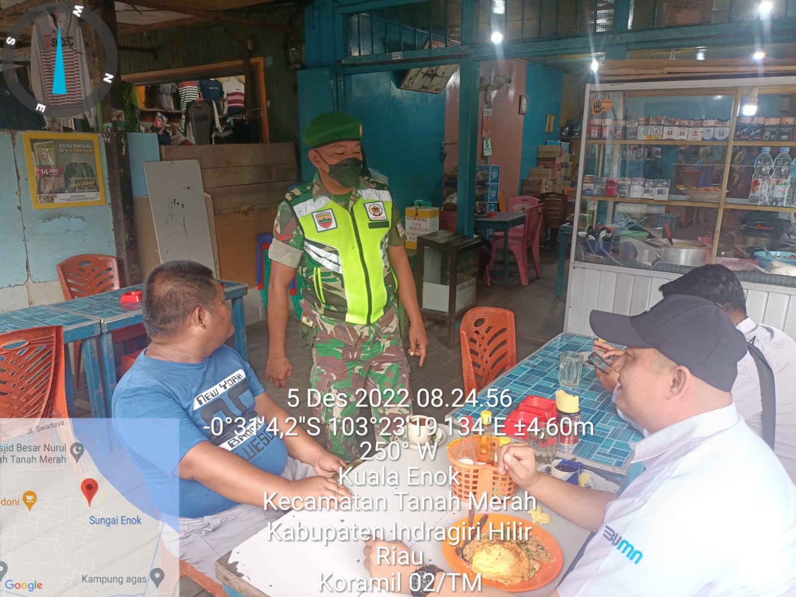 kopda M Adrian Sasar Pengunjung Kedai Kopi, Laksanakan Himbauan Protokol kesehatan  